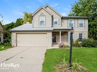 10214 Seagrave Dr, Fishers, IN 46037