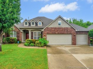 4604 W Memphis St, Broken Arrow, OK 74012