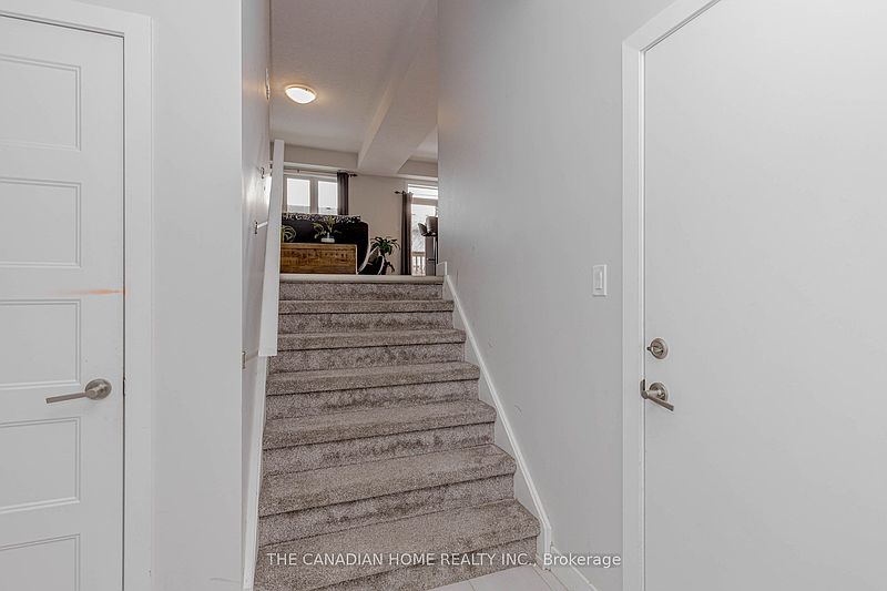 London Townhouse for rent - 3 Bedrooms — photo 4