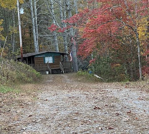 4th image of 460 Tallent Rd