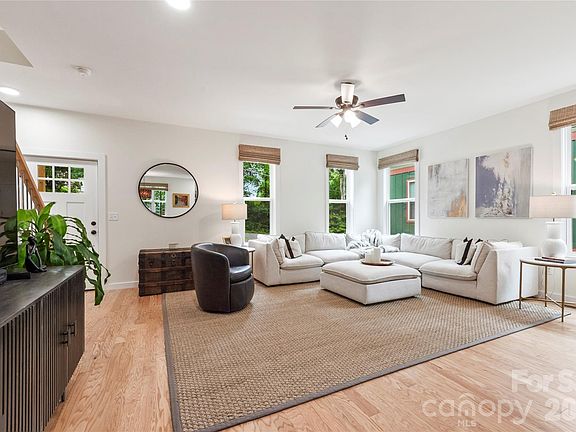 5th image of 420 London Rd