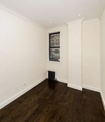 Rented by Icon Realty Management | media 6