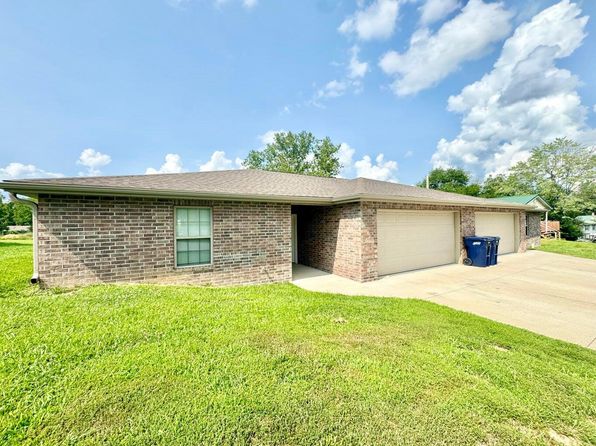 723 W Hawthorne Street, Houston, MO 65483