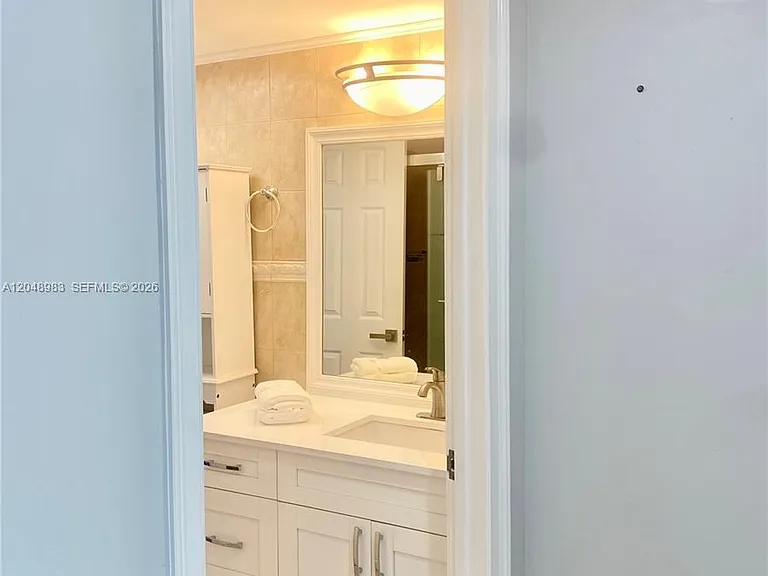 4255 N University Dr #304 — Photo 20