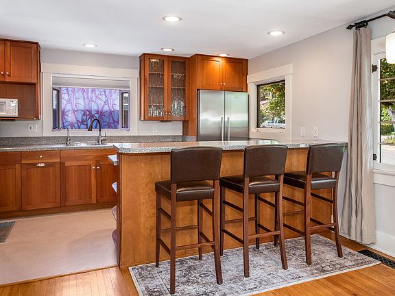 5th image of 1315 N Salsipuedes St