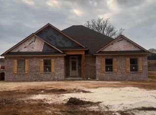 264 Preserve Ridge Ln, Wetumpka, AL 36092