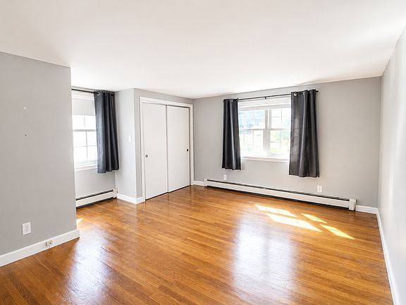5th image of 97A Eastern Ave #A