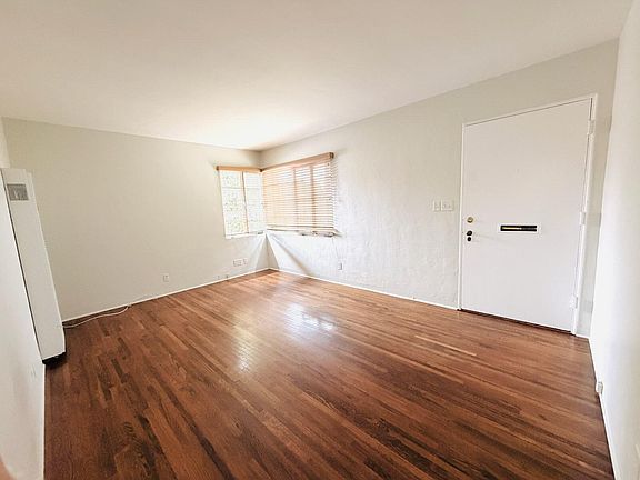 5th image of 222 Arden Rd