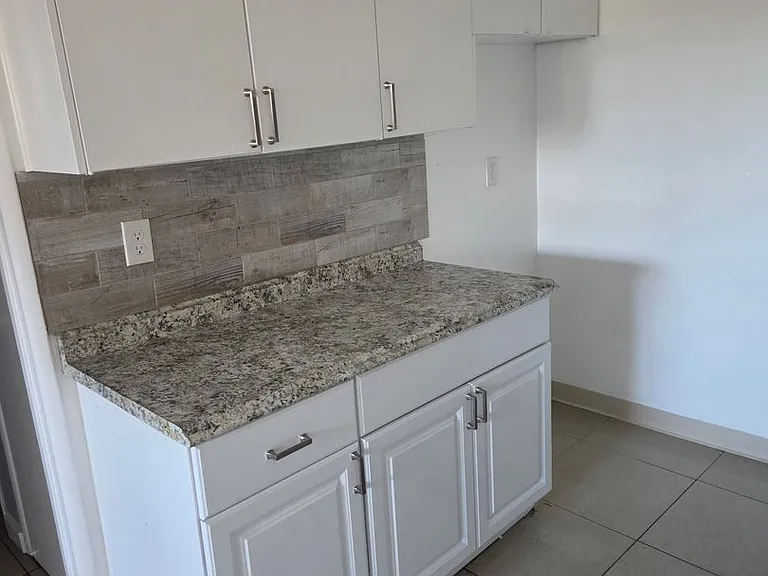 680 S. Burlington Avenue — Photo 2