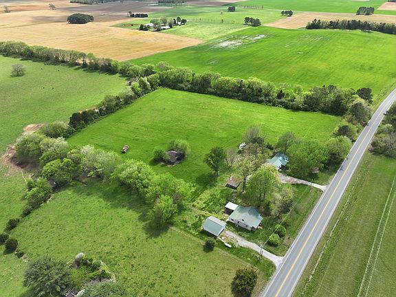 3rd image of 3754 Aedc Rd