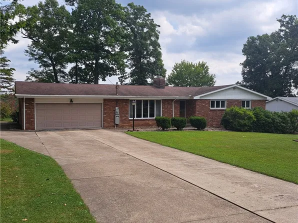 110 Shady Dr, Butler, PA 16001