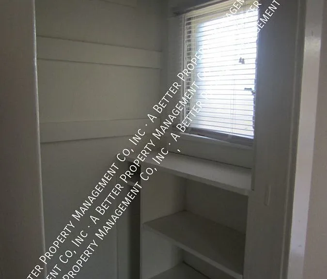270 Redondo Ave — Photo 7