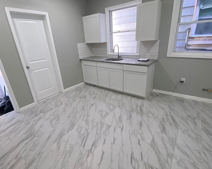 1st image of 782 S 15th St #3