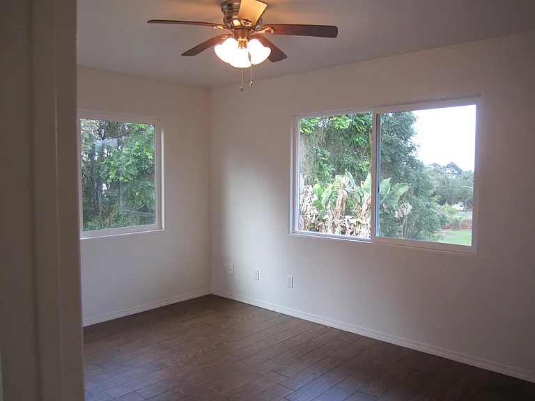 51 Santos Ln — Photo 8