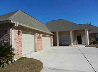 35650 Ridgeland Dr, Denham Springs, LA 70706