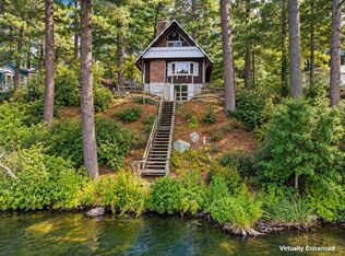 9 Lakeview Ter, Middleboro, MA 02346