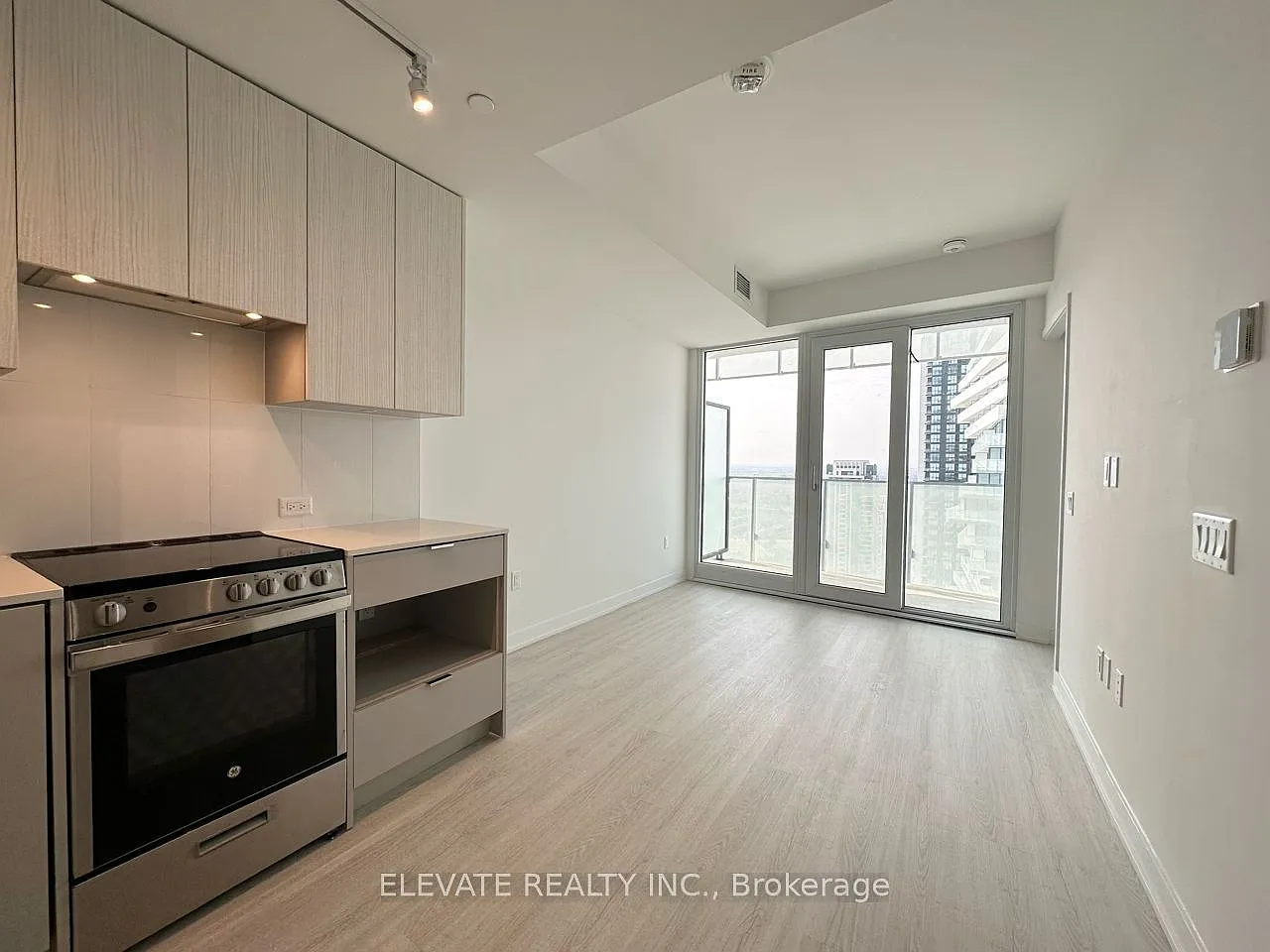 1 bed, $2,200 — Photo 1