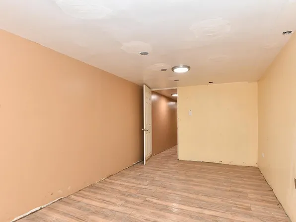 6204 Bergenline Avenue image 19 of 33