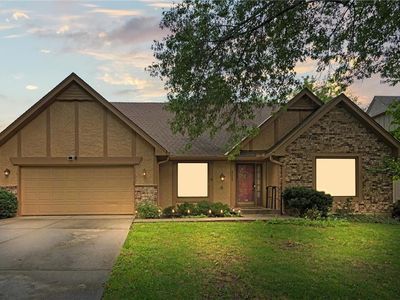 9772 W 101st Ter, Overland Park, KS, 66212