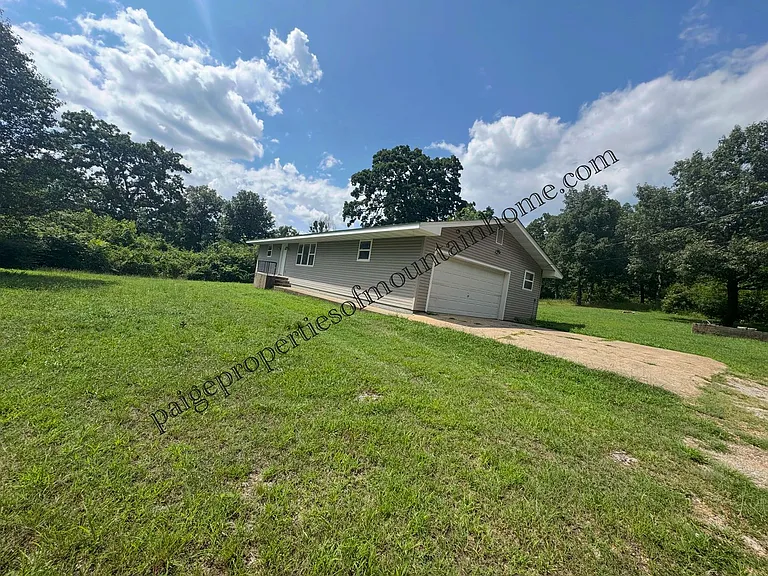 345 County Road 900 — Photo 26