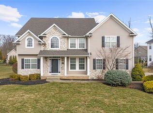 7599 Estate Ave, Hudson, OH 44236