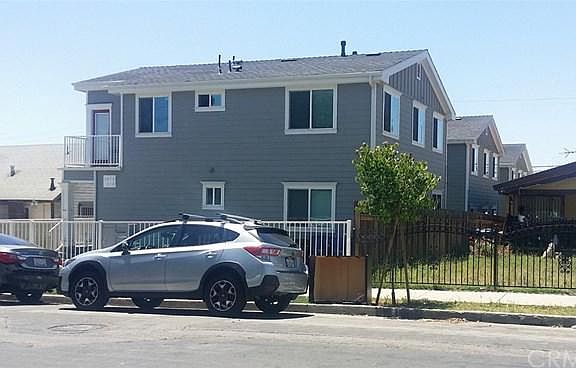 2nd image of 3672 Percy St