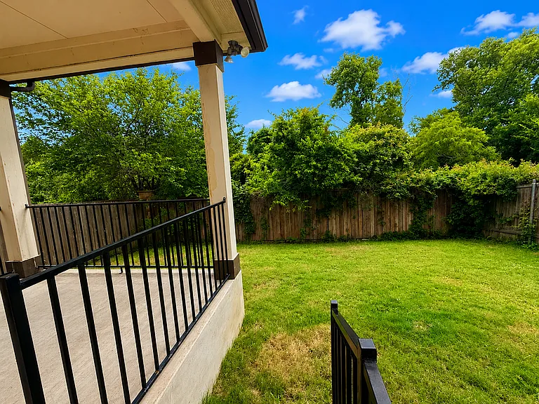 2101 Split Diamond Way — Photo 6