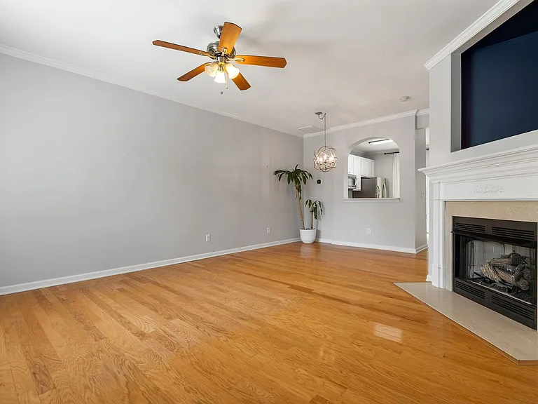3811 Ramblewood Ave — Photo 4