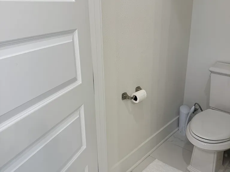 2708 W Thornton Ave — Photo 14