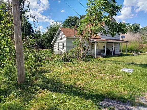 5th image of 212 Dupont Ln