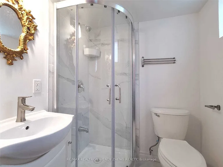 4 Fordcombe Cres #BASEMENT — Photo 8
