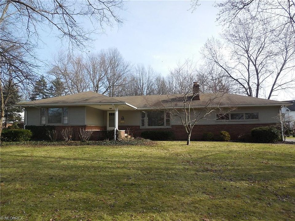 1st image of 351 Montridge Dr