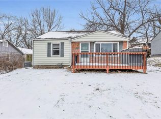 1616 Holt Ln, Kansas City, KS 66102