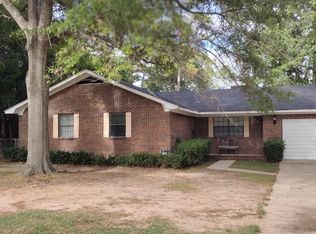 31 Hollyhock Rd, Monroeville, AL 36460