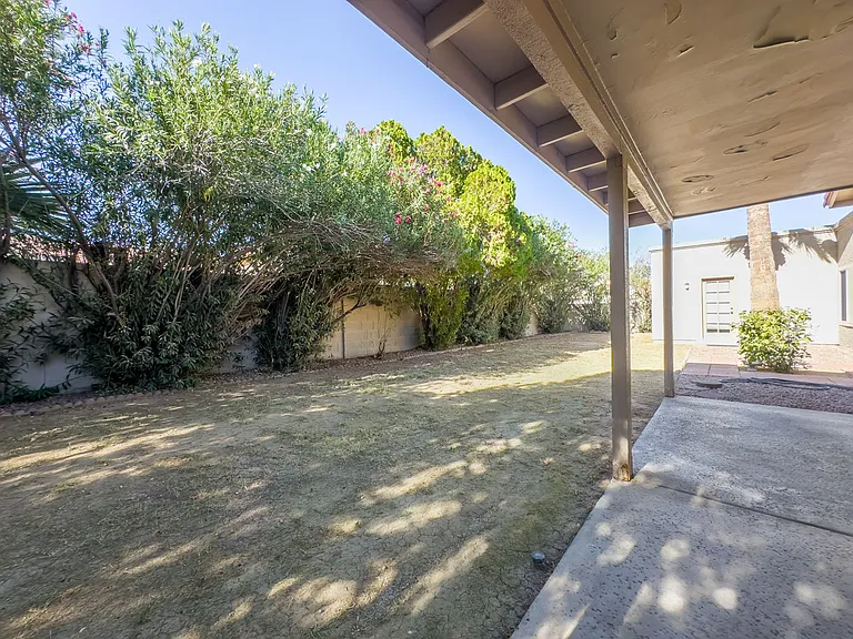 152 W La Vieve Ln — Photo 22