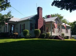 1069 Pleasant View Main St, Pleasant View, TN 37146