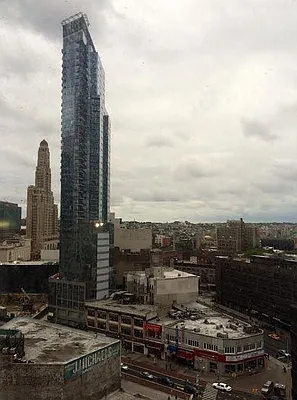 Rented by Space Marketing Shop | media 43