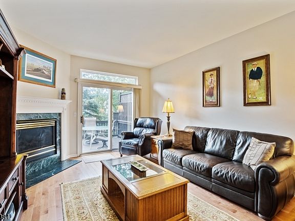 5th image of 8 Hornbeam Way