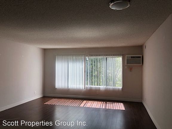 3rd image of 10136 National Blvd #212