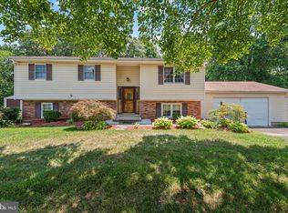 2951 Stinnett Rd, Huntingtown, MD 20639