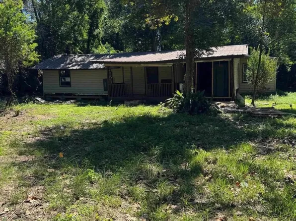 712 Black St, Jasper, TX 75951