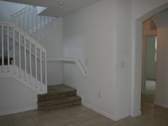 3rd image of 1650 NE 33rd Ave Unit 107