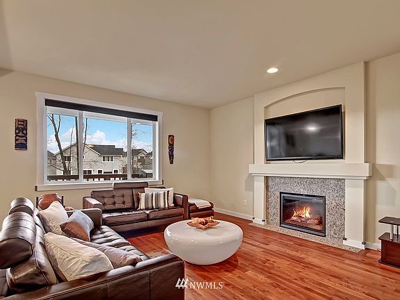 2nd image of 14526 17th Avenue W #75