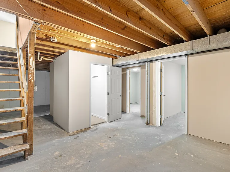 2049 Kappel Dr — Photo 19