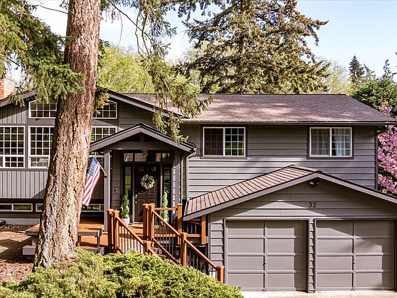 2nd image of 32 Ponderosa Drive