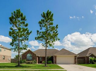 2818 J R Dr, Manvel, TX 77578