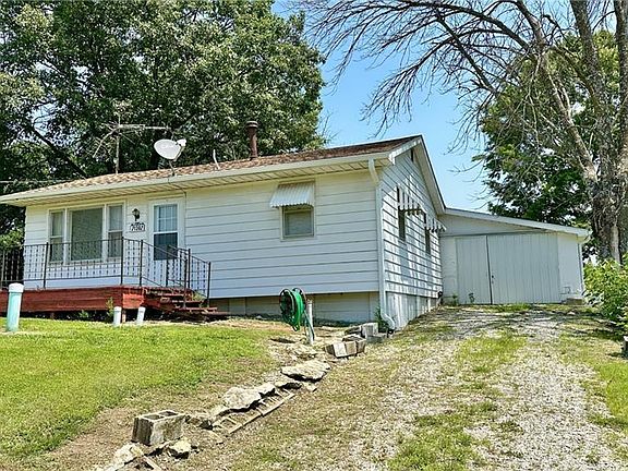 2nd image of 71302 Plaza Dr