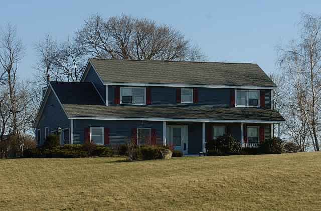1st image of 21 PEBBLE Lane