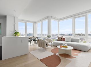 555 38th St APT 1603, New York, NY 10018