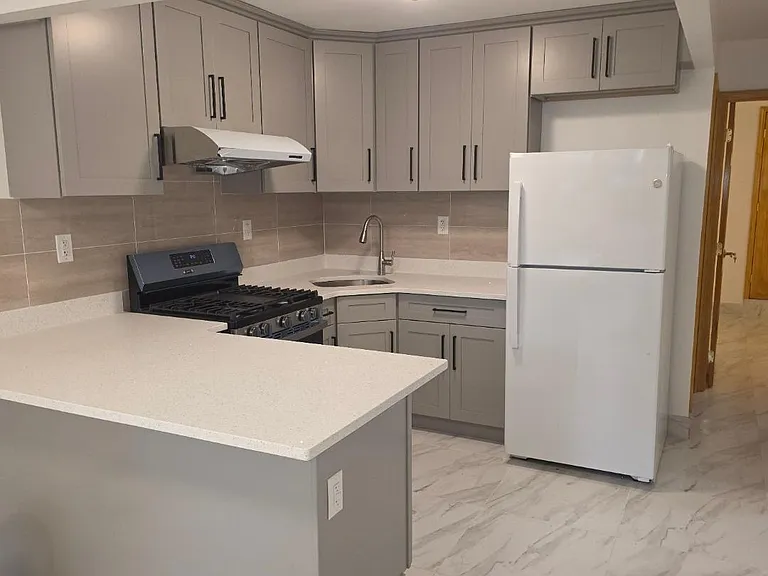 852 Bay Ridge Ave — Photo 7